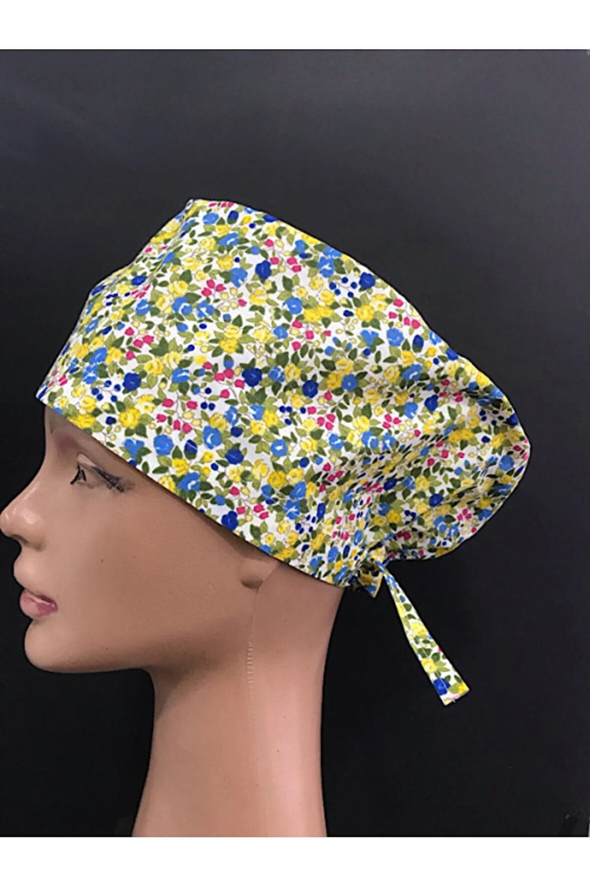 Cerrahi Bone Lastikli Ve Bağcıklıdır Doktor Hemşire Bonesi