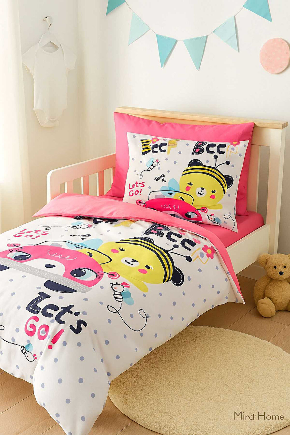 Dijital Baskılı 3d Pamuklu Yenidoğan Bebek Nevresim Takımı Lets Go Bee