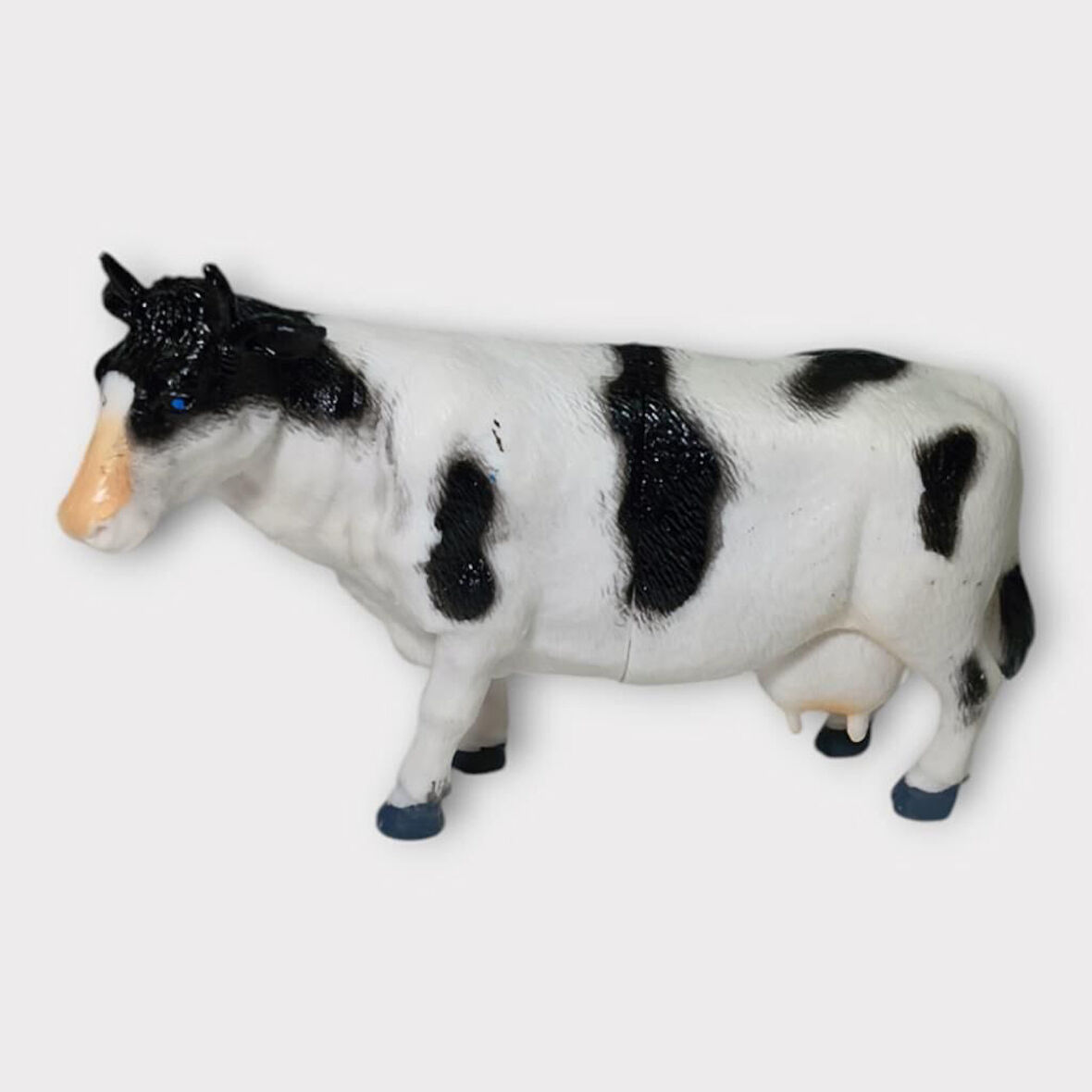 Çiftlik Hayvanları - İnek