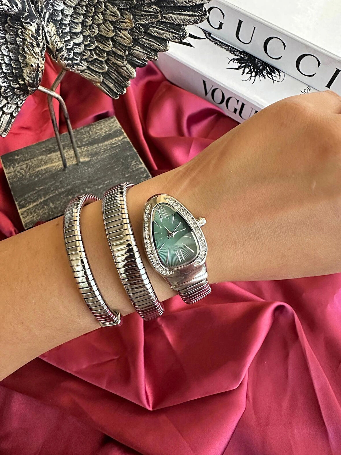 Sarmal Model Gümüş Şık Kadın Kol Saati