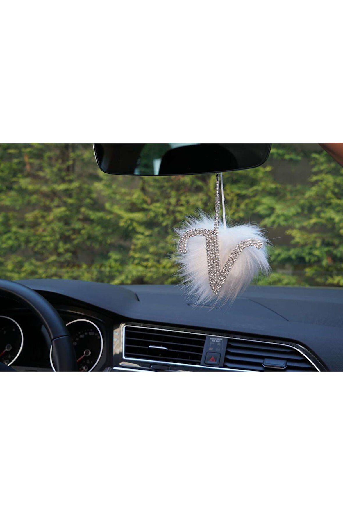 Swarovski Taşlı Dikiz Ayna Kolye Aksesuarı Beyaz Tüylü v Harfli