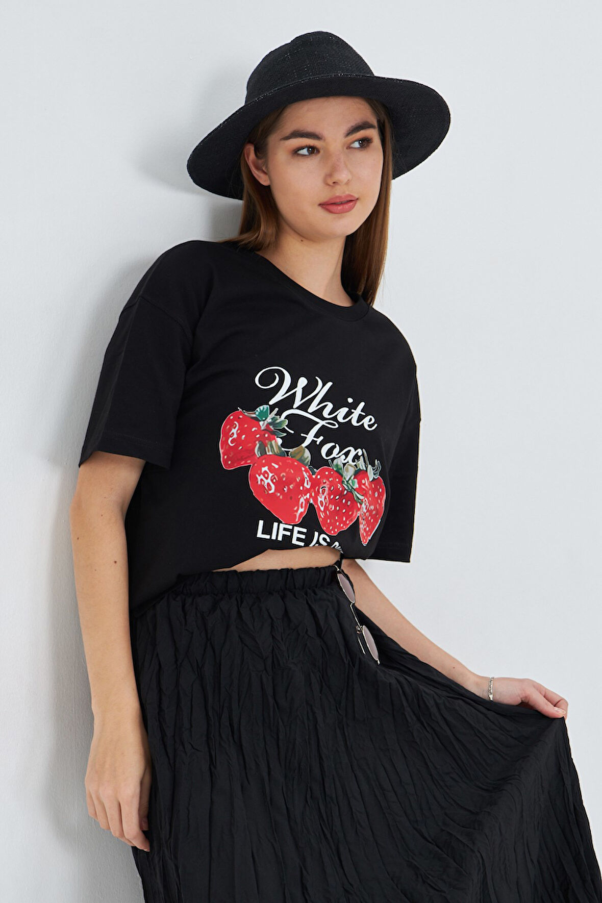 White Fox  Life  Is Sweat Baskılı Bisiklet Yaka T-shirt Kadın