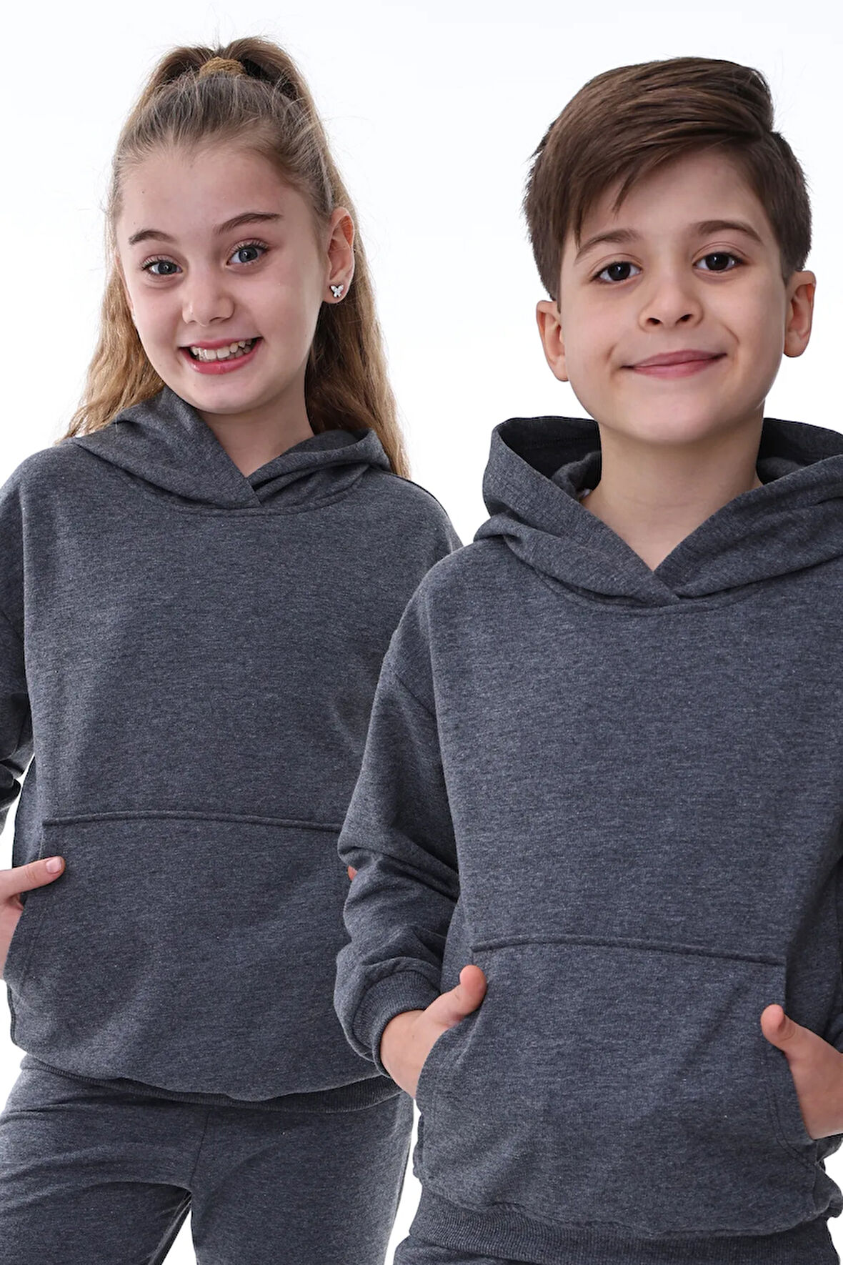 Basic Kapüşonlu Şardonlu Kanguru Cep Detaylı Çocuk Sweatshirt 3-10 Yaş Pudra