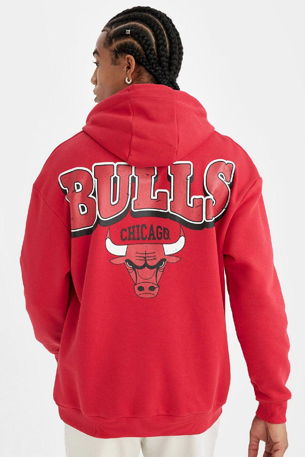 DeFactoFit Kırmızı NBA Chicago Bulls Oversize Geniş Kalıp Kapüşonlu Sırt Baskılı Sweatshirt C9269AX24AUBR244