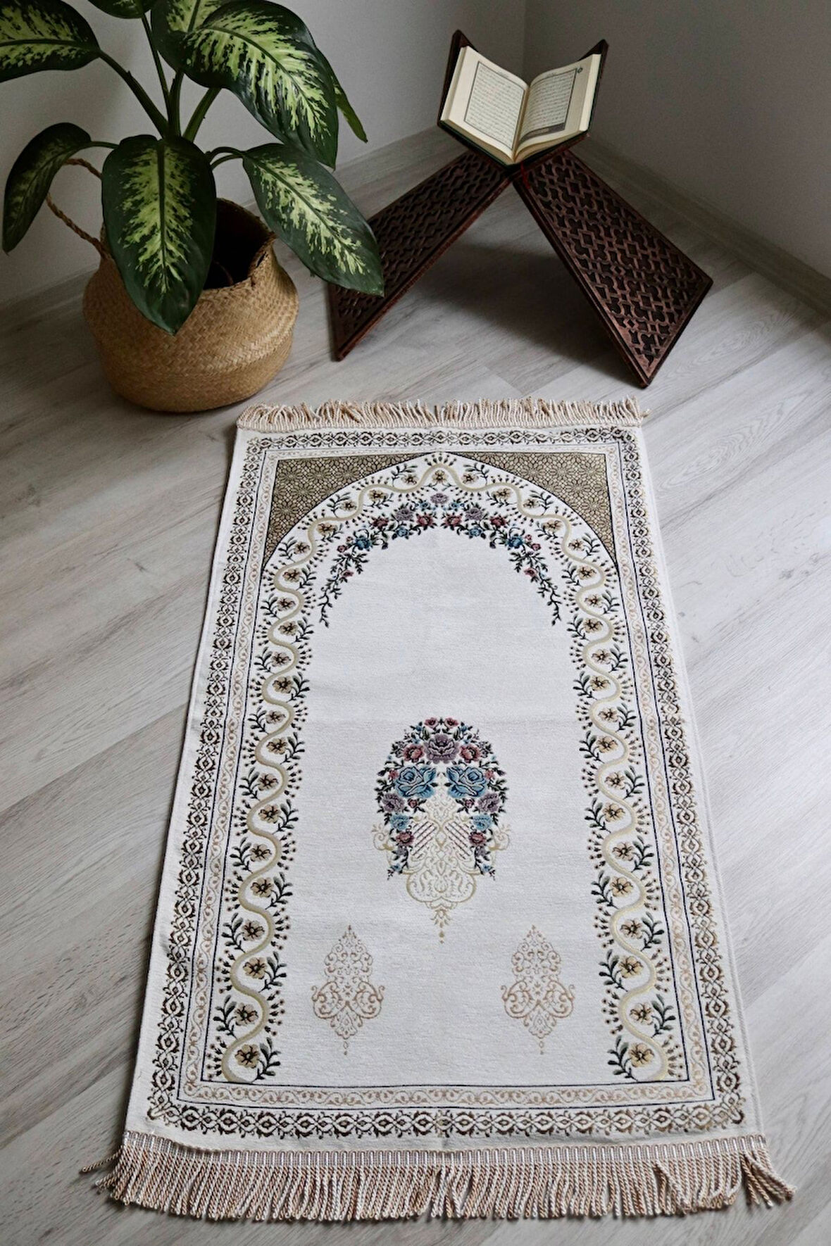 Çeyizlik Astarlı Lüks Seccade Hediyelik S1019 Siyah