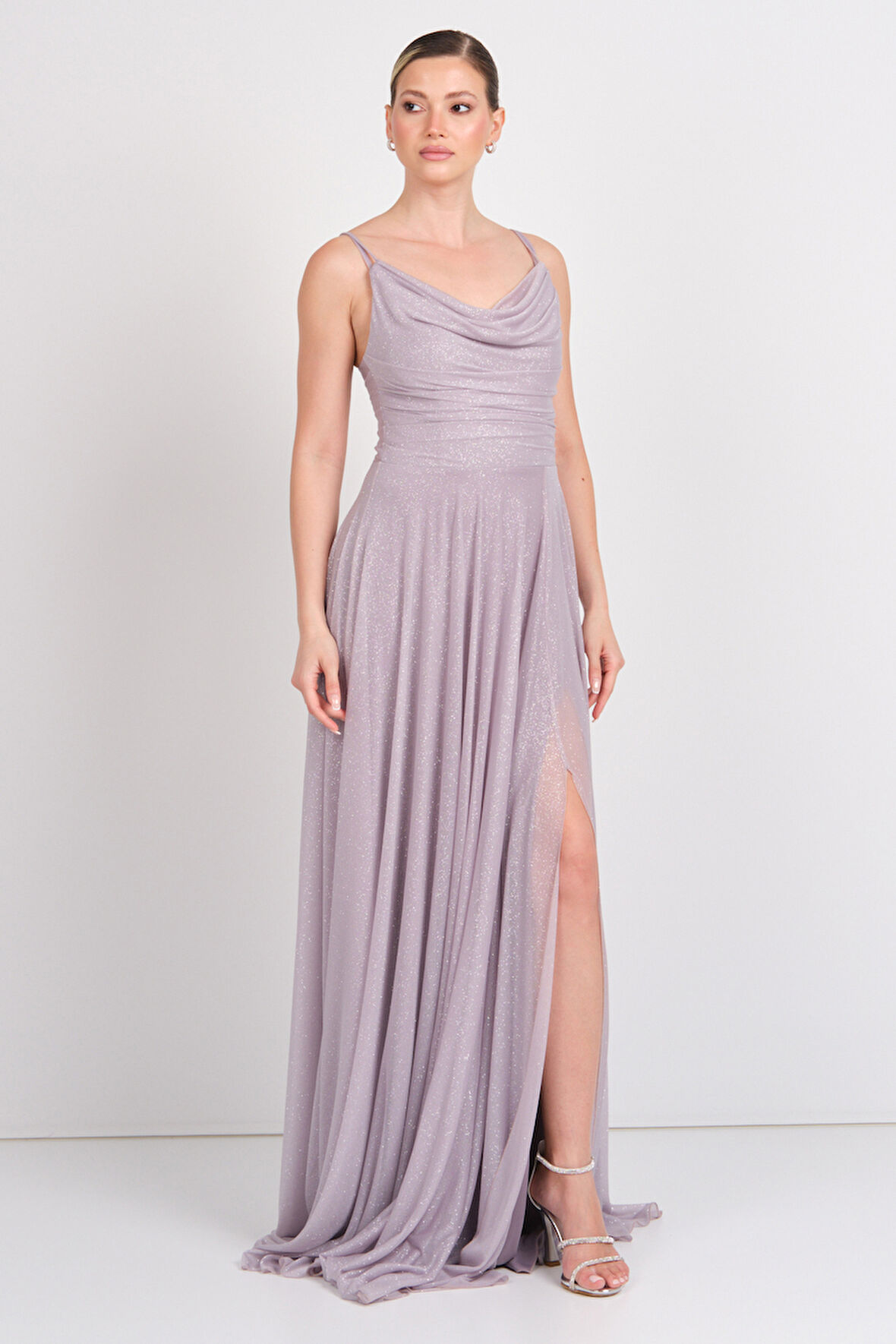 Doridorca Kadın İp Askılı Degaje Yaka Maxi Abiye Elbise 6148 Vizon