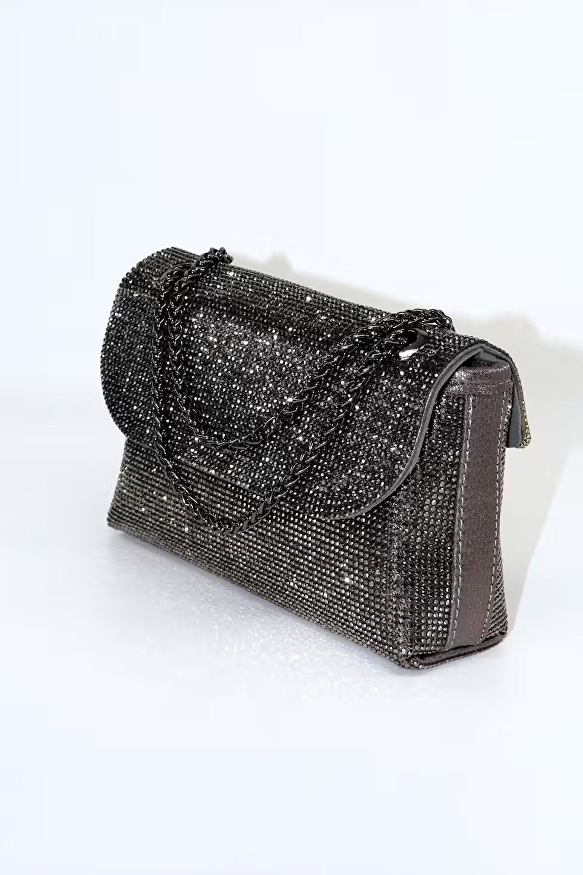 Platin abiye çanta. Taşlı abiye çanta. Kadın abiye çanta. Abiye çanta metalik. Davet düğün çantası.