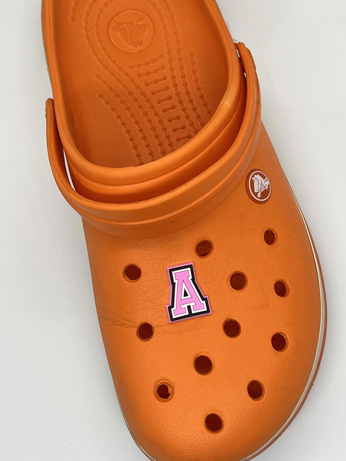 A Harfi Temalı Crocs Süsü