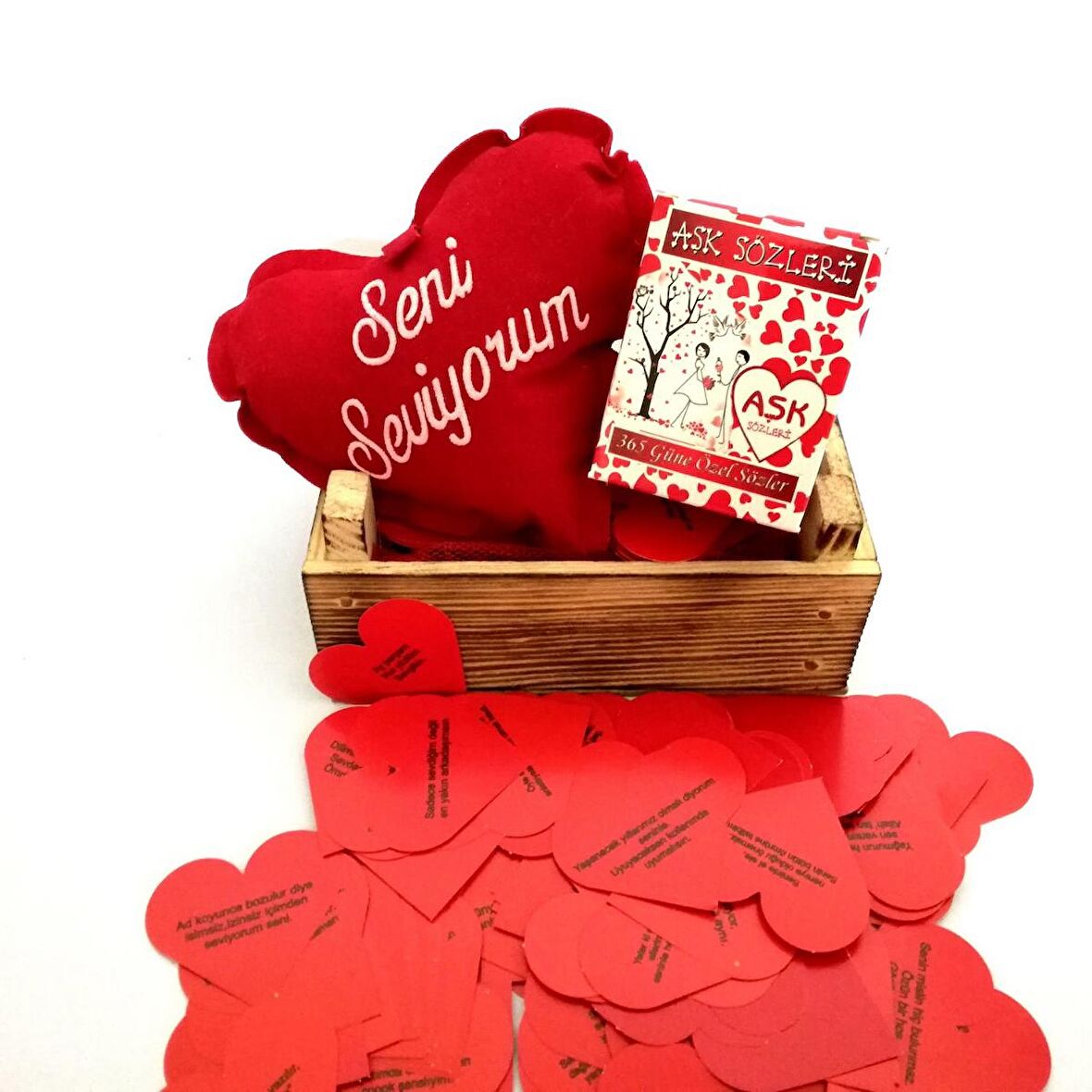 Ahşap Kasada Sevgiliye Romantik Hediyeler -2