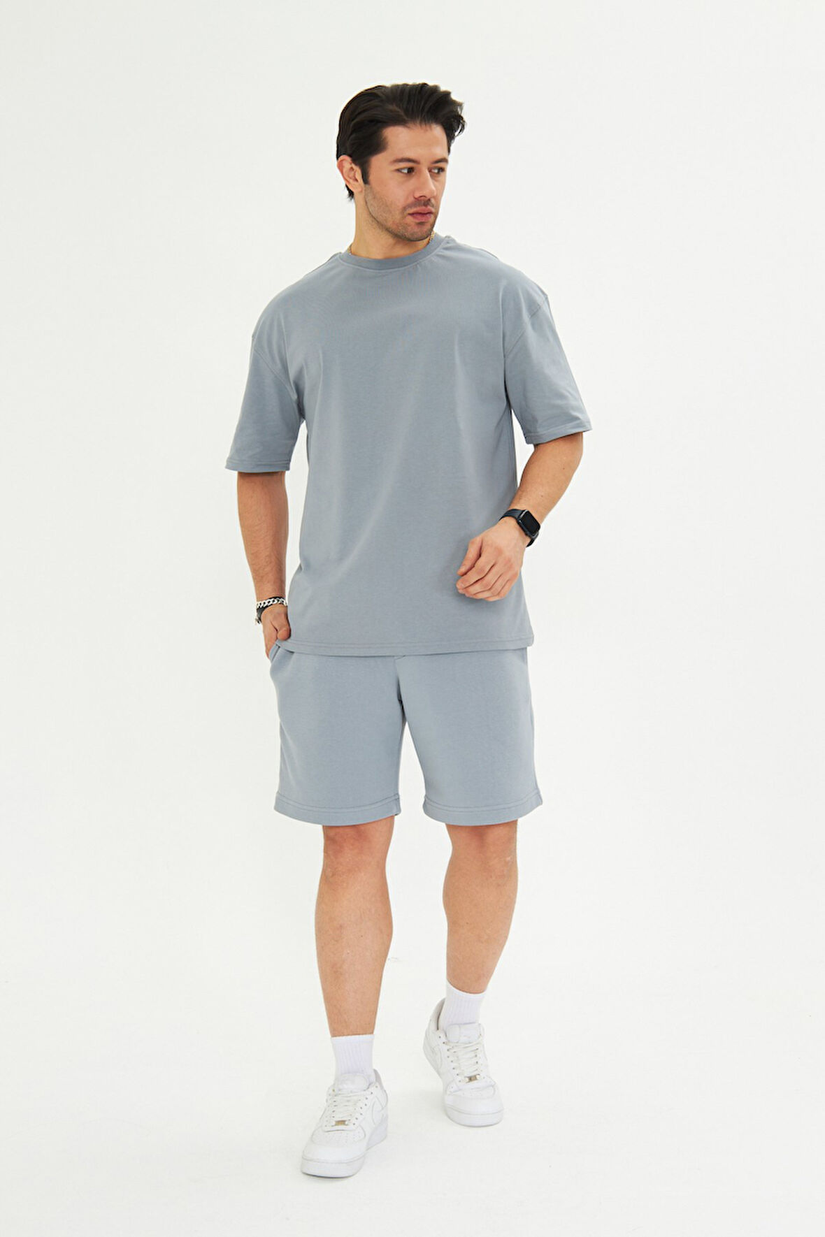 Pamuklu Relax Konforlu Oversize Tişört ve Şort Takımı