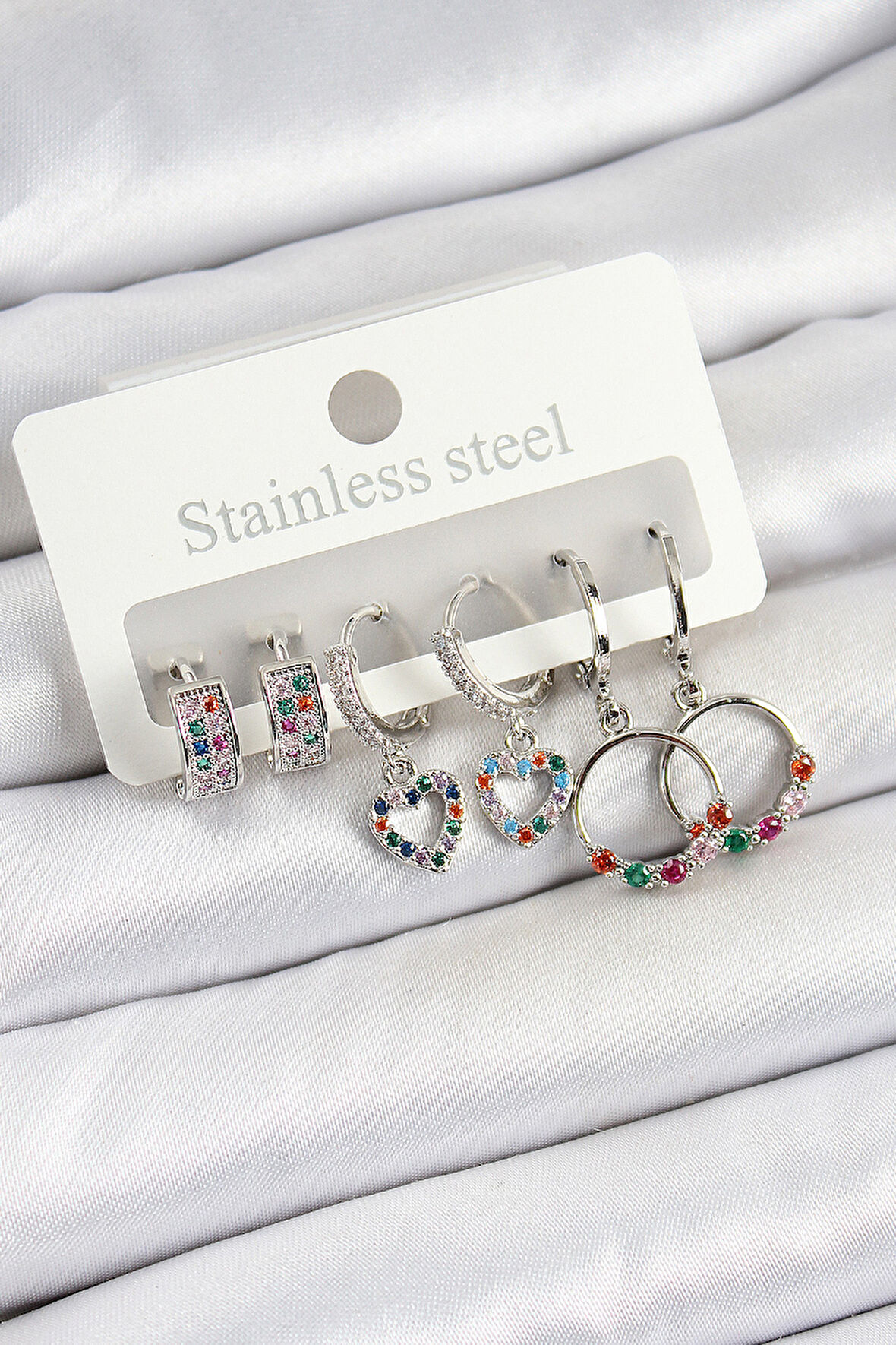 Pirinç Zirkon Taşlı Kalp Ve Halka Model Gold Renk 6'lı Set Kadın Küpe