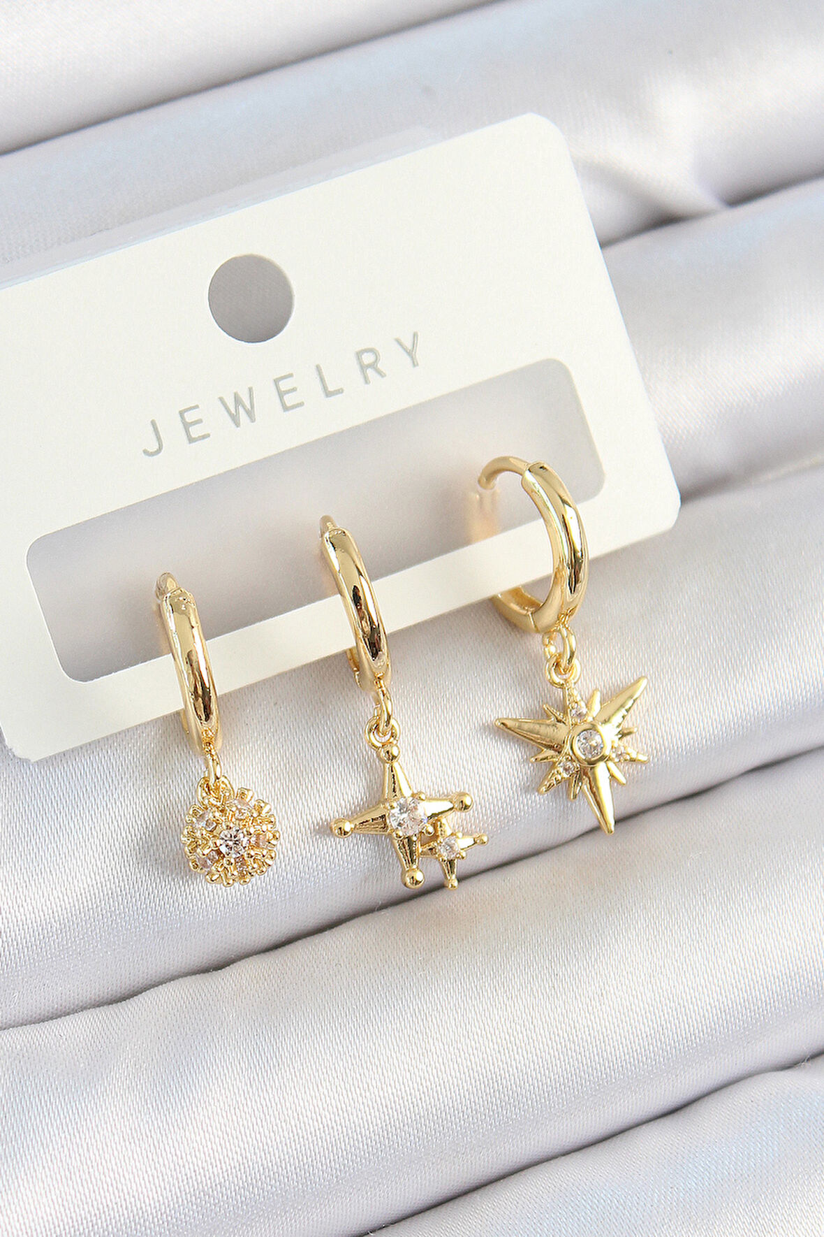 Pirinç Zirkon Taşlı Yıldız Model Gold Renk 3'lü Çift Kadın Küpe Set