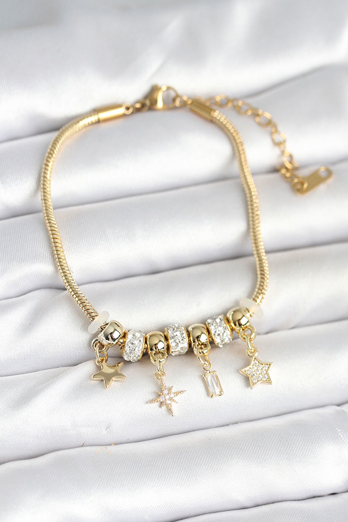 Pirinç Gold Renk Kutup Yıldızı Charmlı Kadın Bileklik