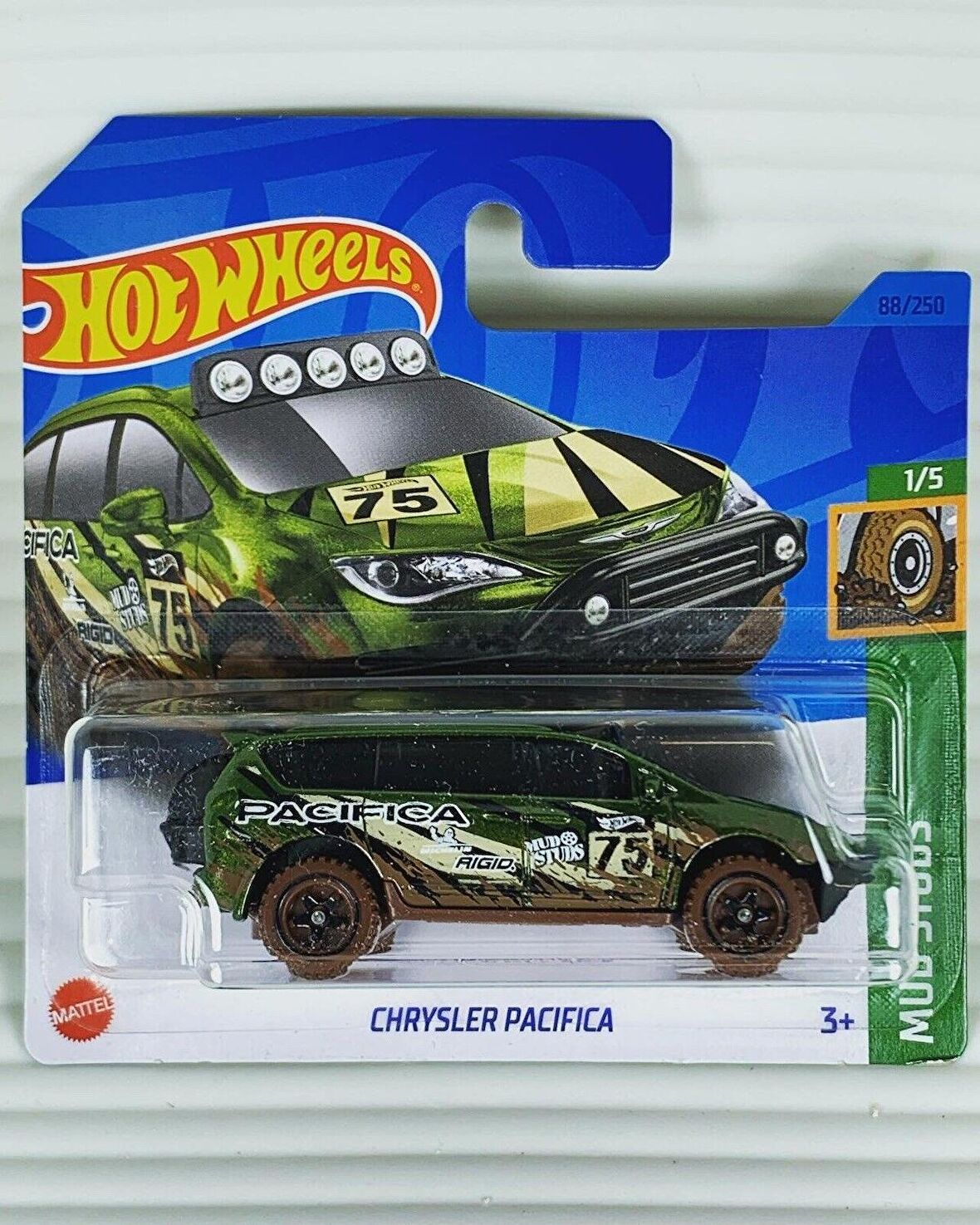 Hot Wheels 2023 Chrysler Pacifica *88/250 HW Mud Studs *1/5 - HKK35
