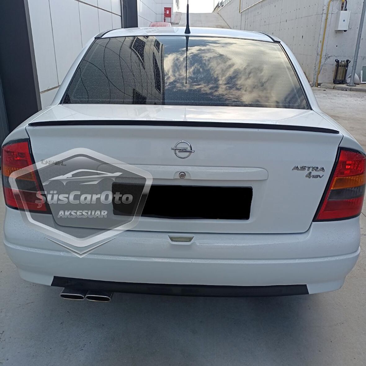 Opel Astra G 1998-2004 Bagaj Üstü Spoiler Bagaj Çıtası Piano Black Parlak Siyah