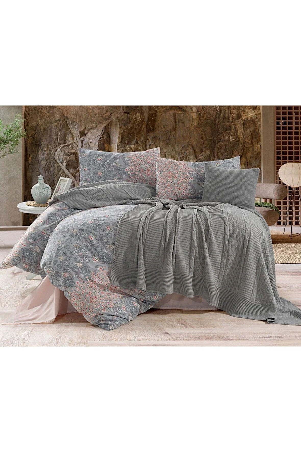 Hale Çift Kişilik 57 Tel Nevresim Takımı Triko Battaniyeli 200 X 220 Cm