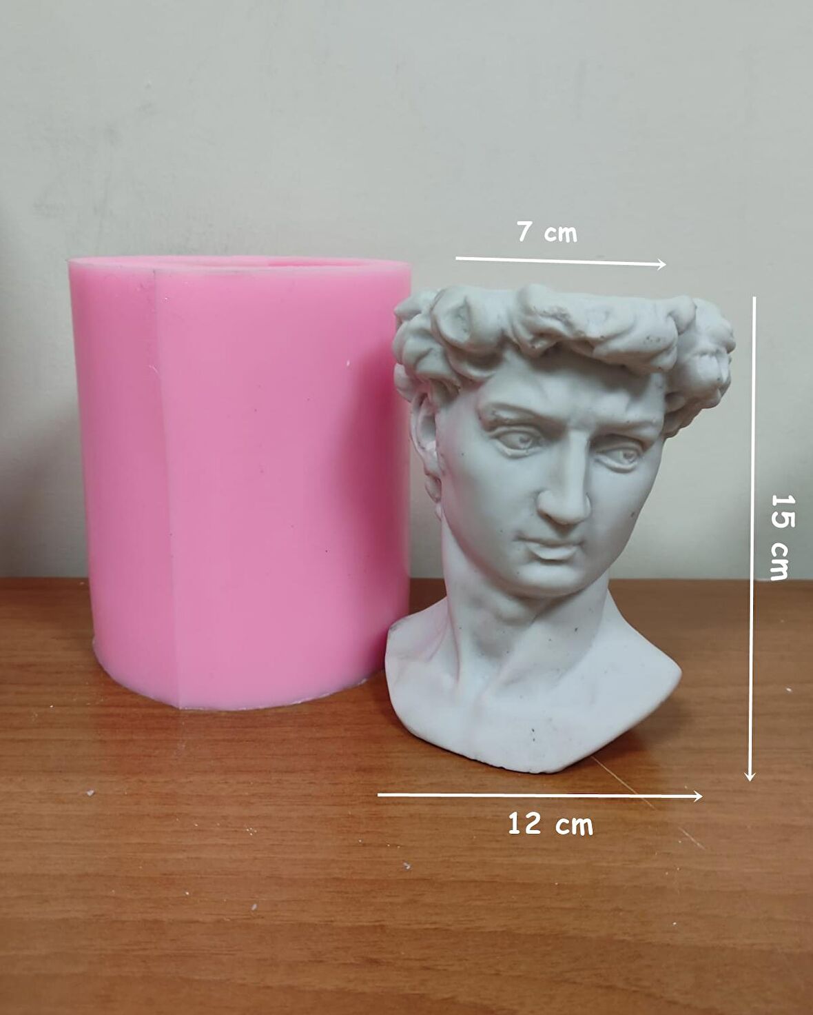 Erkek büst saksı silikon kalıp (15 cm)
