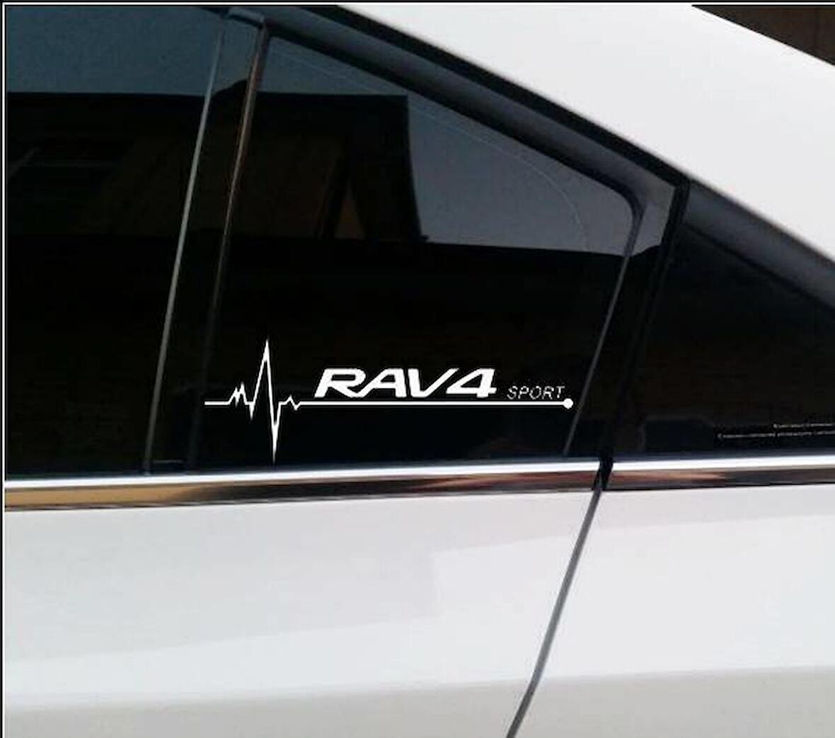 Toyota RAV4 Nabız Kalp atışı sticker 2 adet kelebek cam