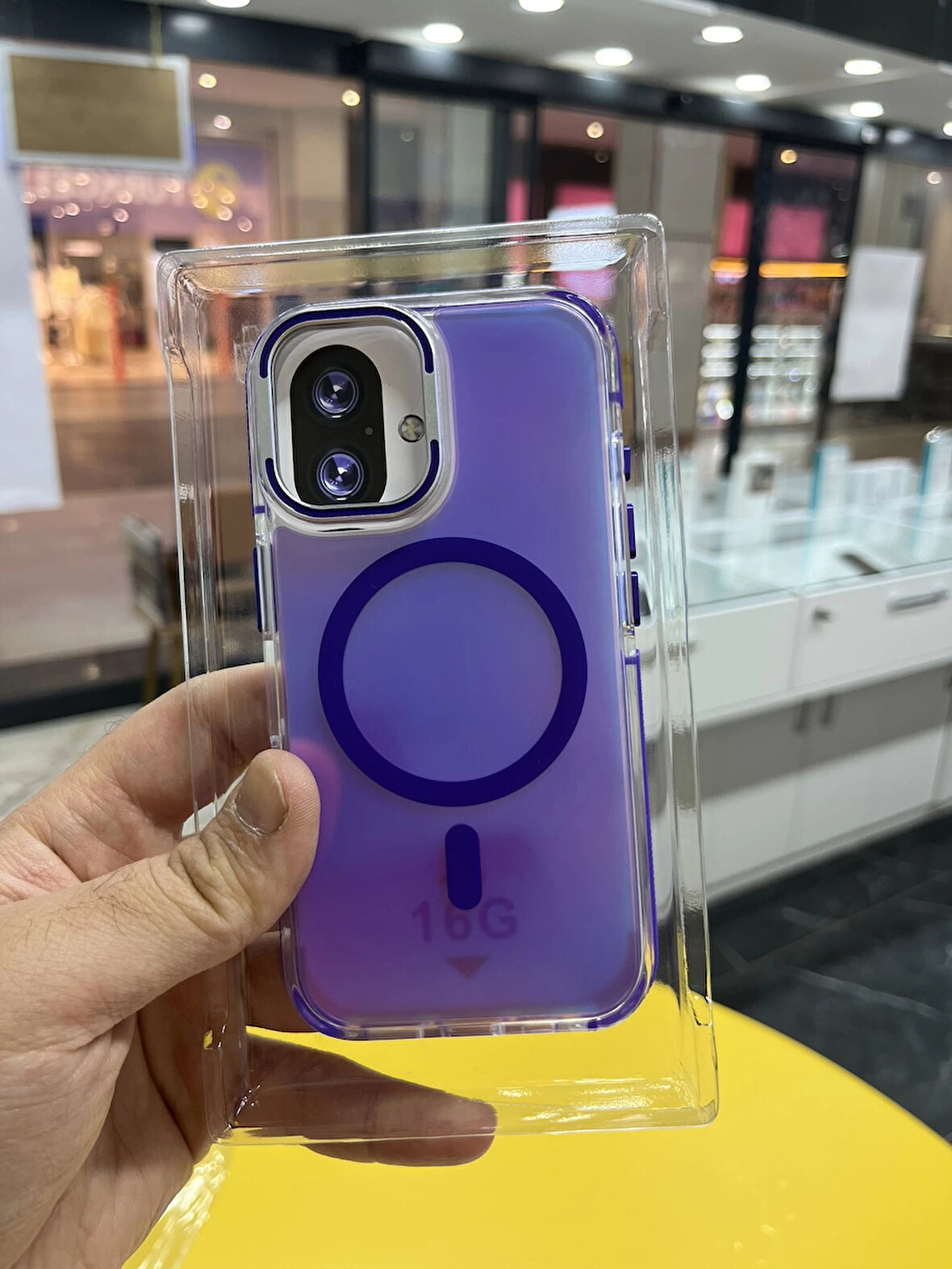 İPhone 16 Hologramlı Kamera Kısmı Açılabilir Standlı Premium Kapak