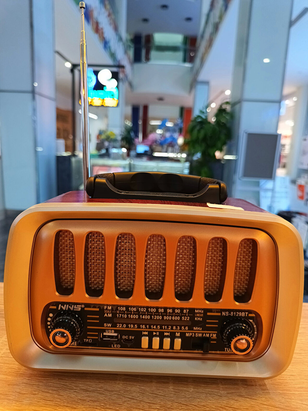 Nostaljik Radyo Yüksek Hassasiyet USB Radyo Bluetooth Özellikli TWS Fonksiyonlu Radyo NS NS-8128BT