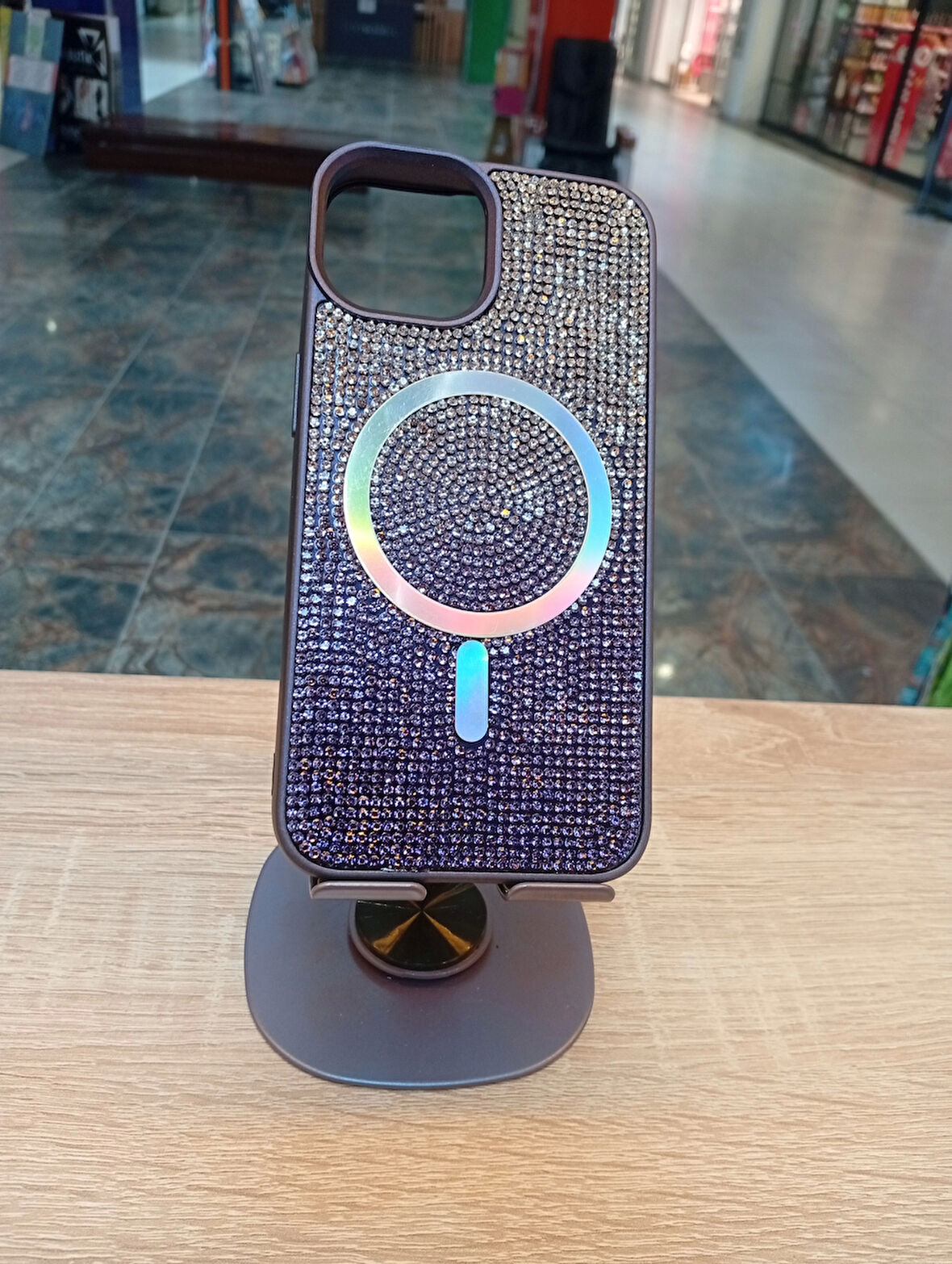 İPhone 13/14 Uyumlu Taşlı Kılıf MagSafe Özellikli Hologram Taşlı Kapak