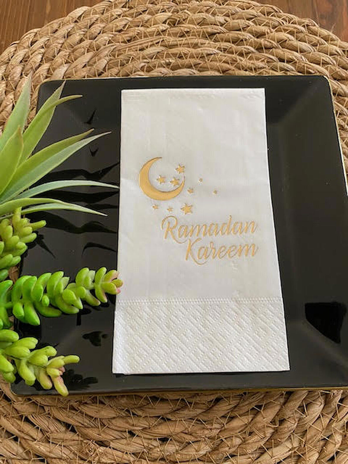 Gold Yaldızlı Beyaz Ramadan Karem Peçete 16 Adet