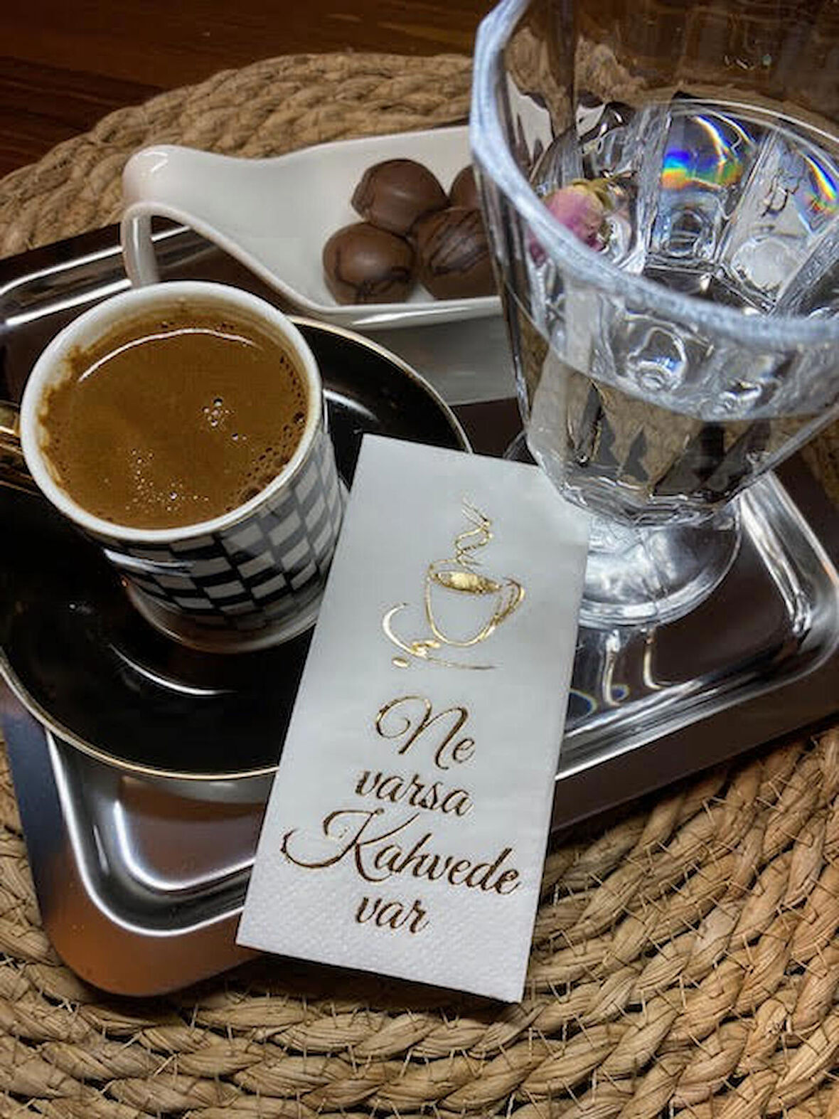 Gold Yaldızlı Beyaz Ne Varsa Kahvede Var Peçete 6x12 cm