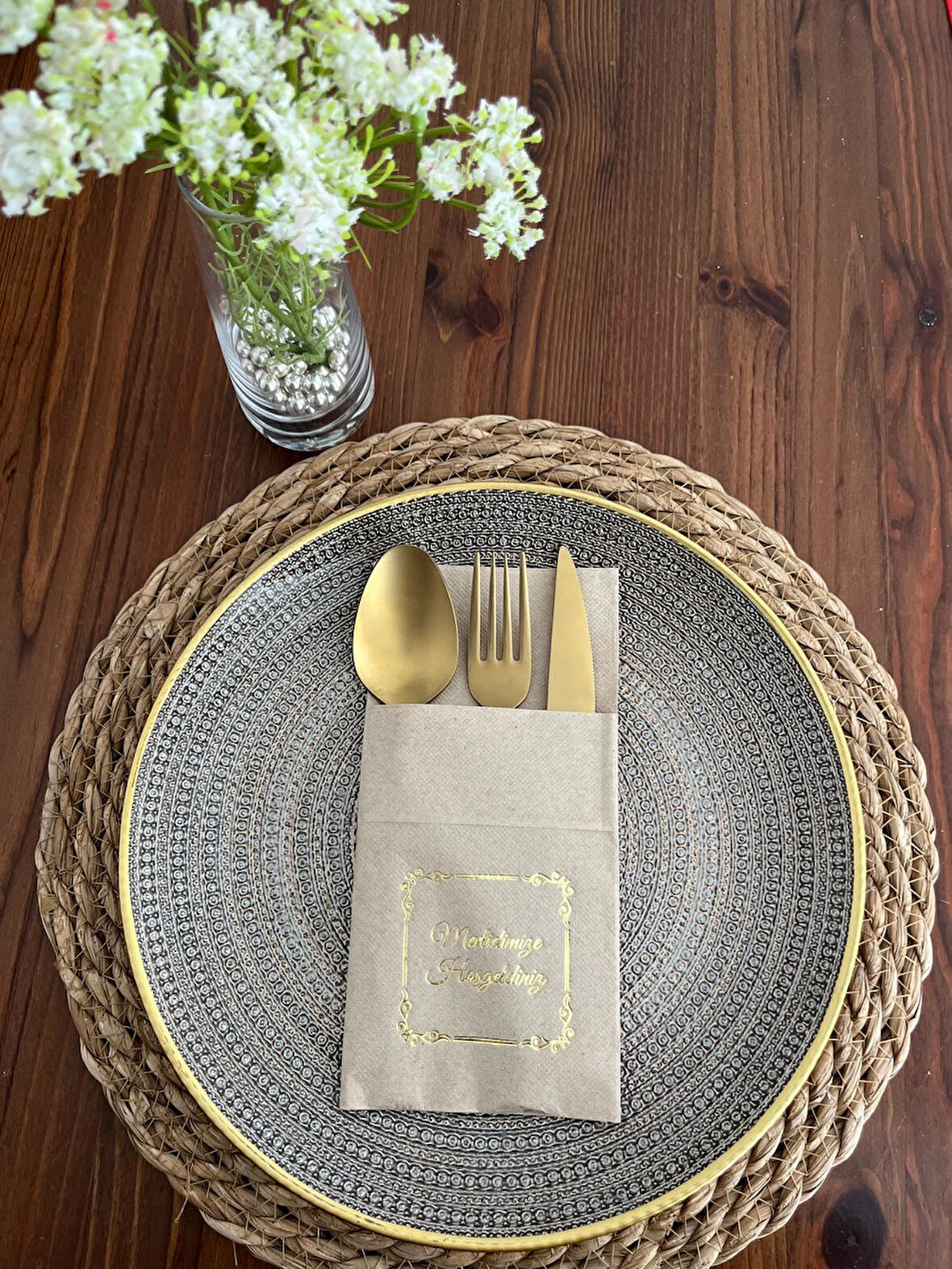 Gold Yaldızlı Kraft Çerçeve Detaylı Mevlidimize Hoşgeldiniz Cepli Kanguru Peçete 12 Adet