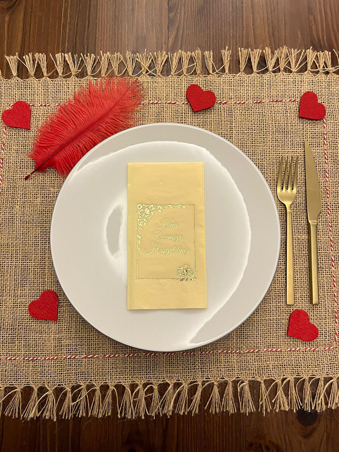 Gold Yaldızlı Sarı Çerçeve Detaylı Kına Gecemize Hoşgeldiniz Peçete 16 Adet