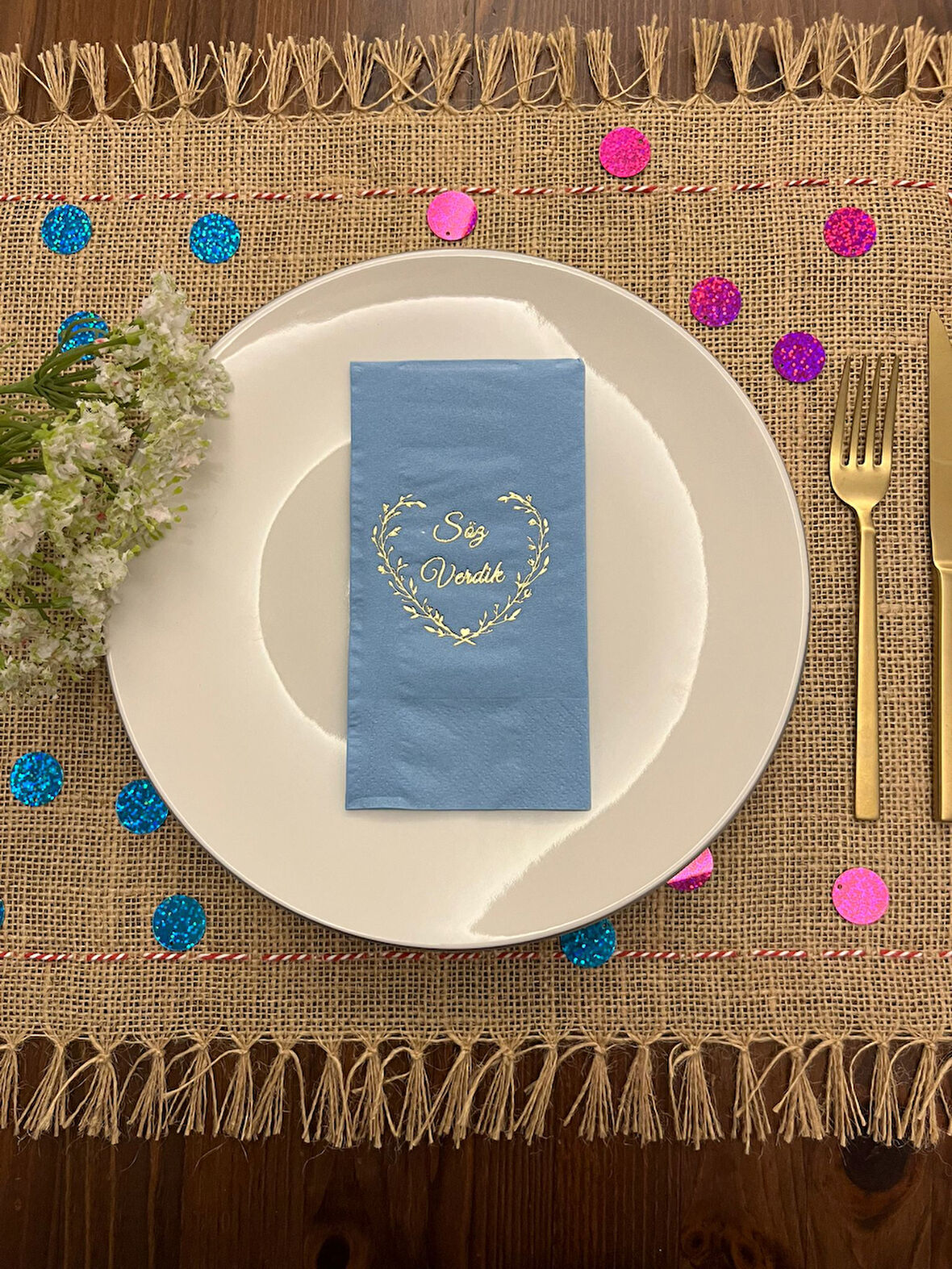 Gold Yaldızlı Mavi Söz Verdik Kalp Çelenk Peçete 16 Adet