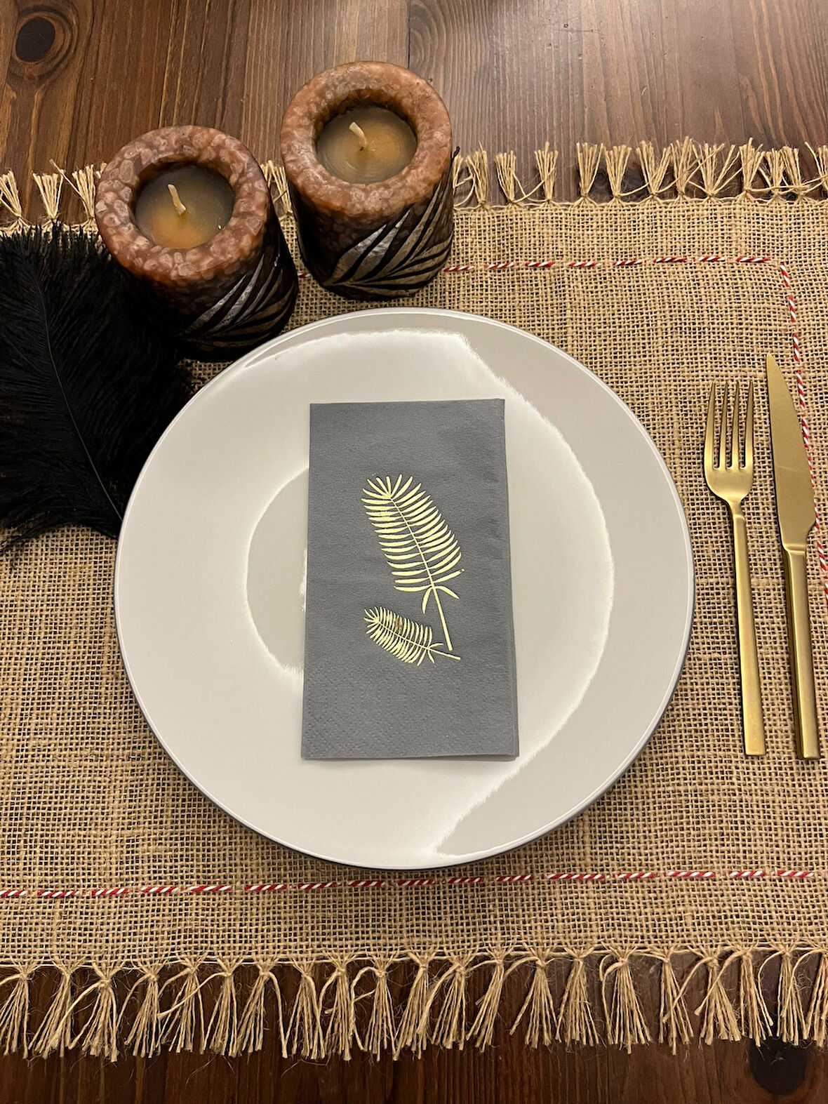 Gold Yaldızlı Gri Palmiye Peçete 16 Adet