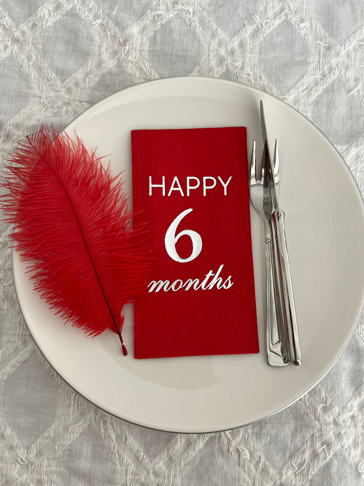 Gümüş Yaldızlı Kırmızı Happy Yaş Months Garson Katlama Peçete 16 Adet