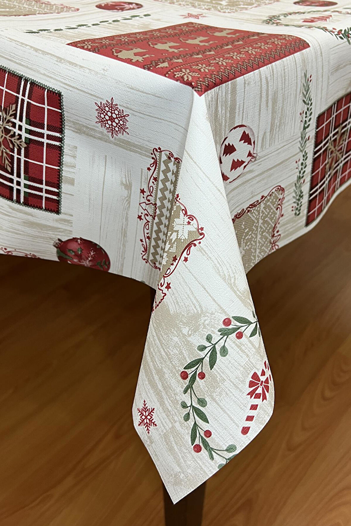 Pvc elyaf tabanlı Silinebilir Muşamba Masa Örtüsü_ylbaşı_1204