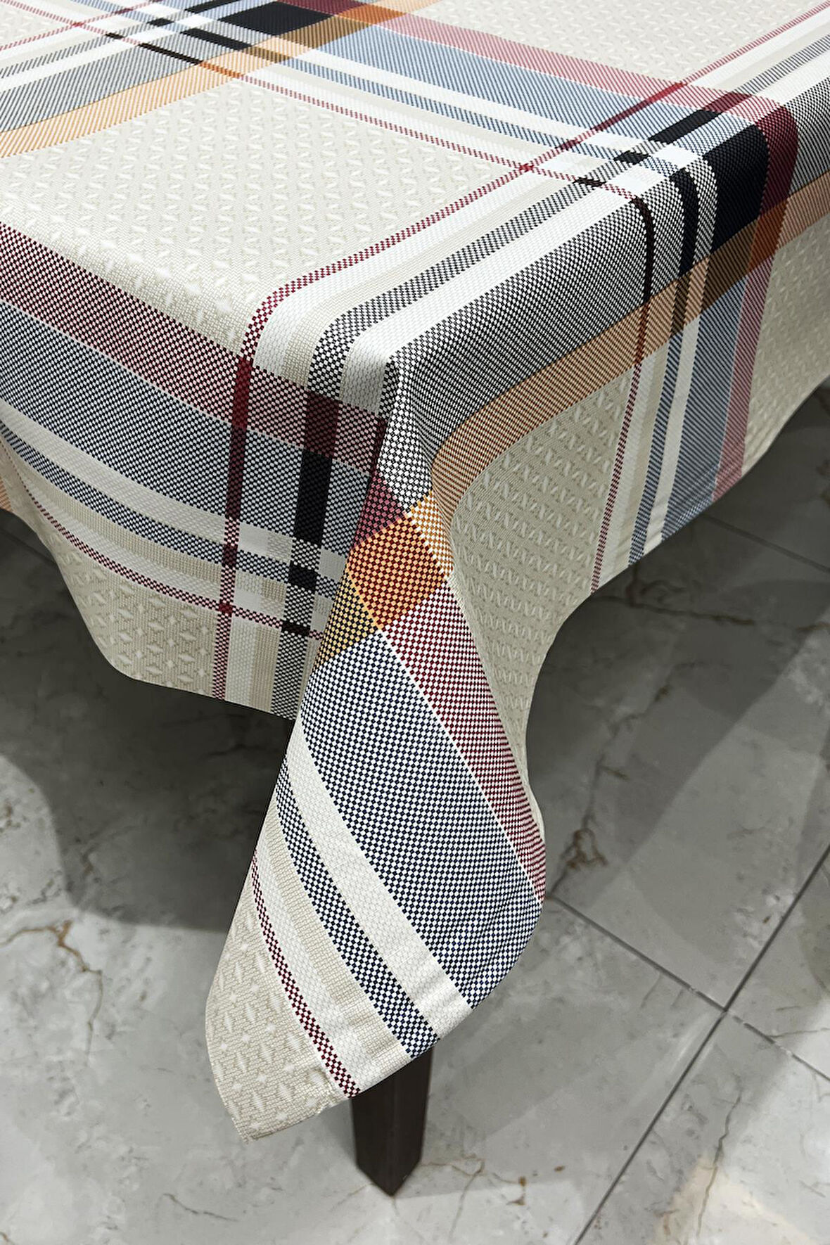 Pvc elyaf tabanlı Silinebilir Muşamba Masa Örtüsü_Ekose_1120