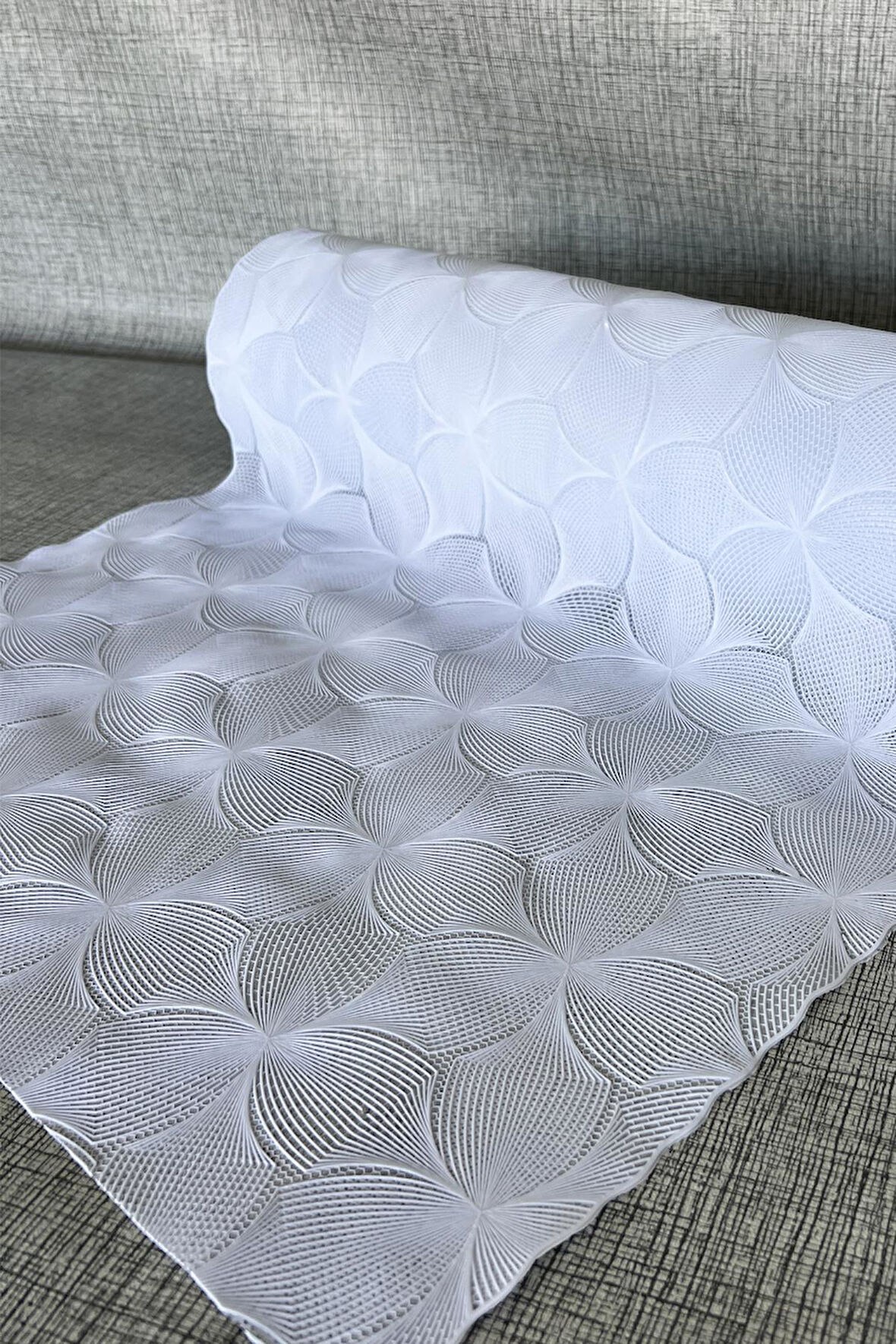 Pvc deliksiz altı Şeffaf kaplama Dantel Raf Örtüsü -çiçek_1012-B