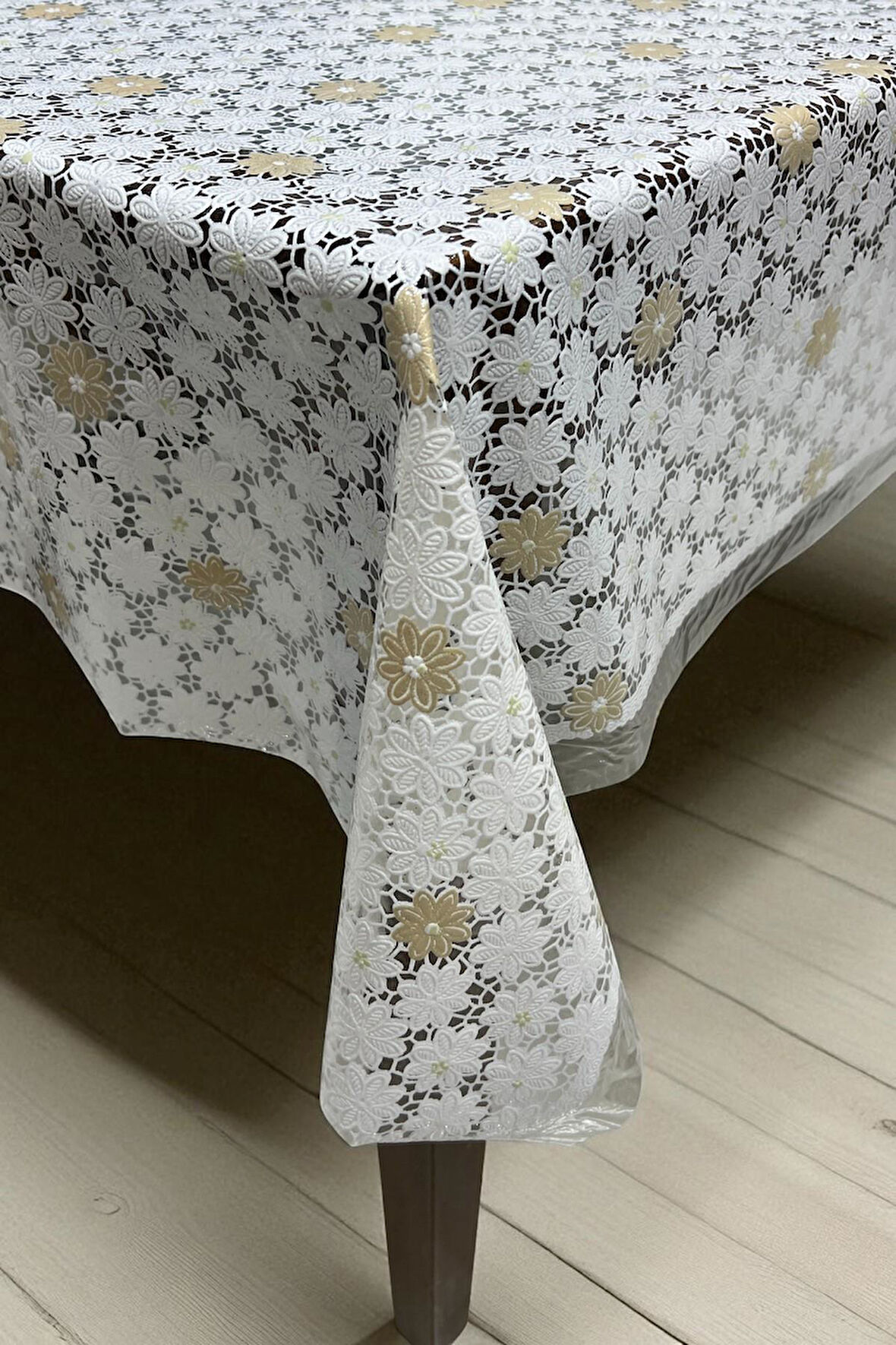 Pvc Şeffaf kaplamalı silinebilir muşamba masa örtüsü papatya 62-B