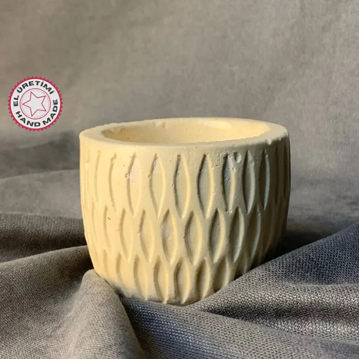 Uretti - Ayşe 7362 - El Yapımı Dekoratif Minik Bej Saksı - 8 x 8 cm