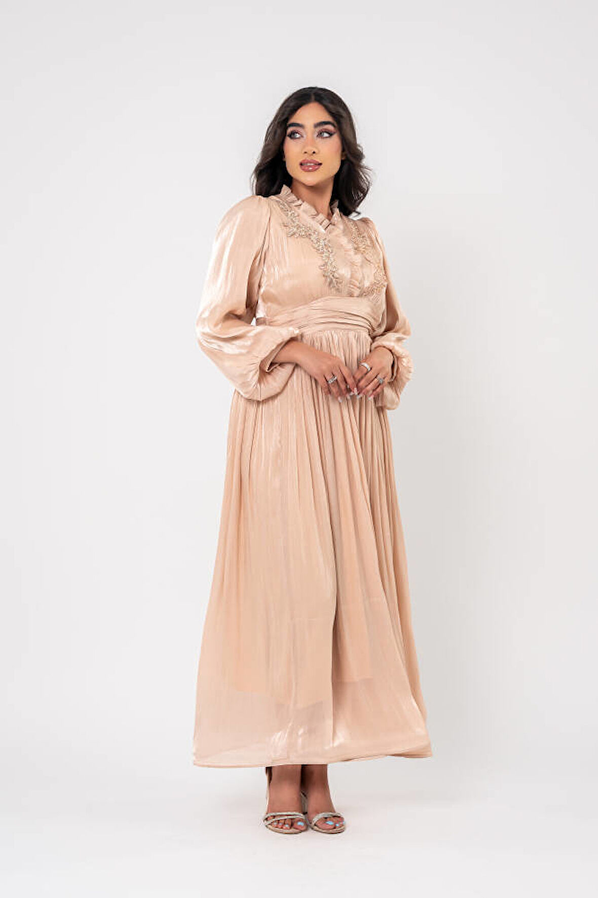 Boyundan Taş İşlemli Bel Detaylı Abiye Elbise ELB16091