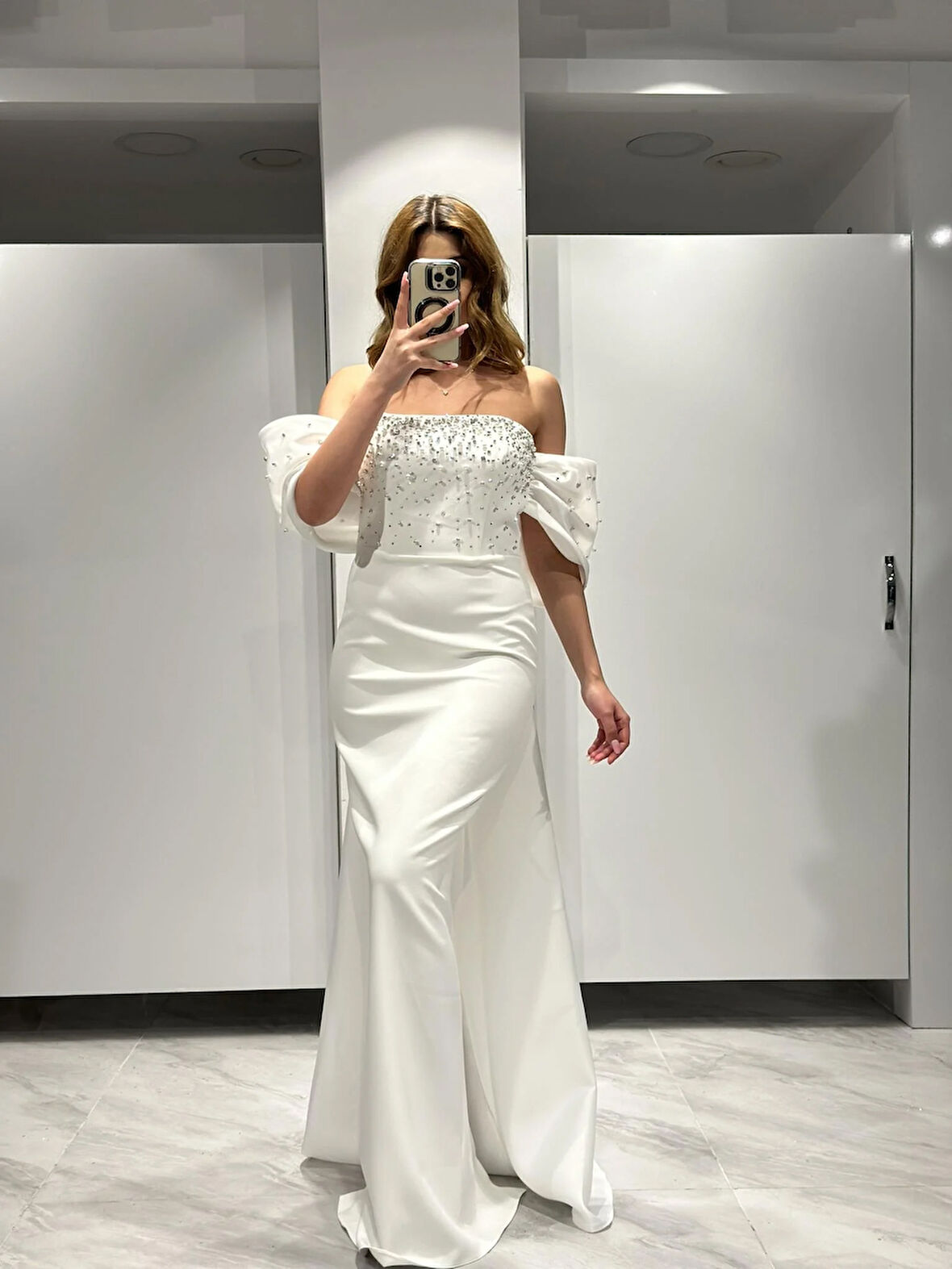 Beyaz İnci Çakma Detaylı Krep Abiye Elbise RK5200