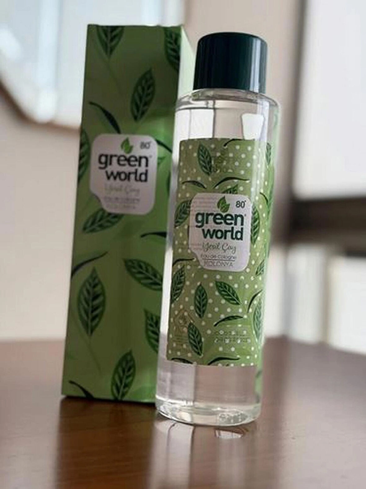 Green World Yeşil Çay Eau de Kolonya 400 ml