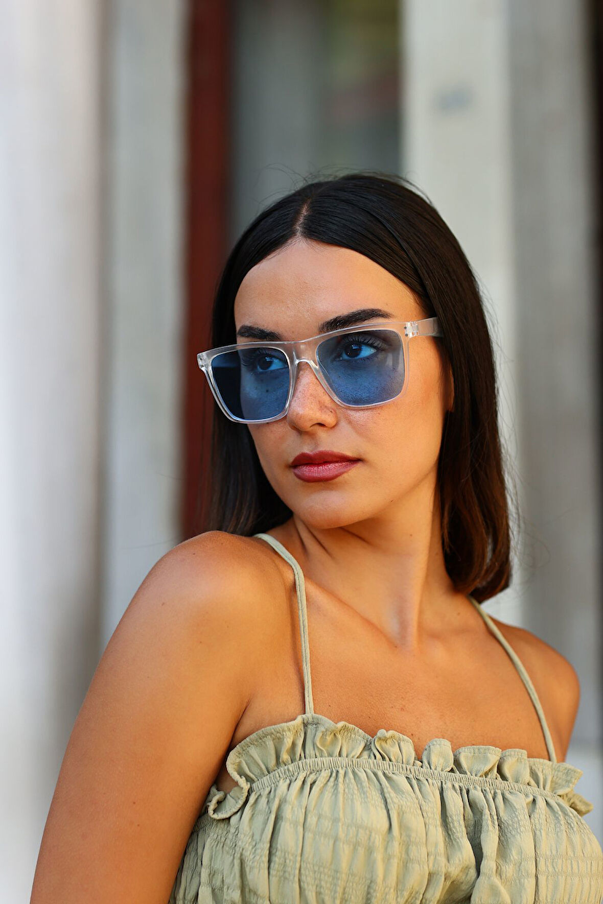 Kare Şeffaf Mavi Güneş Gözlüğü