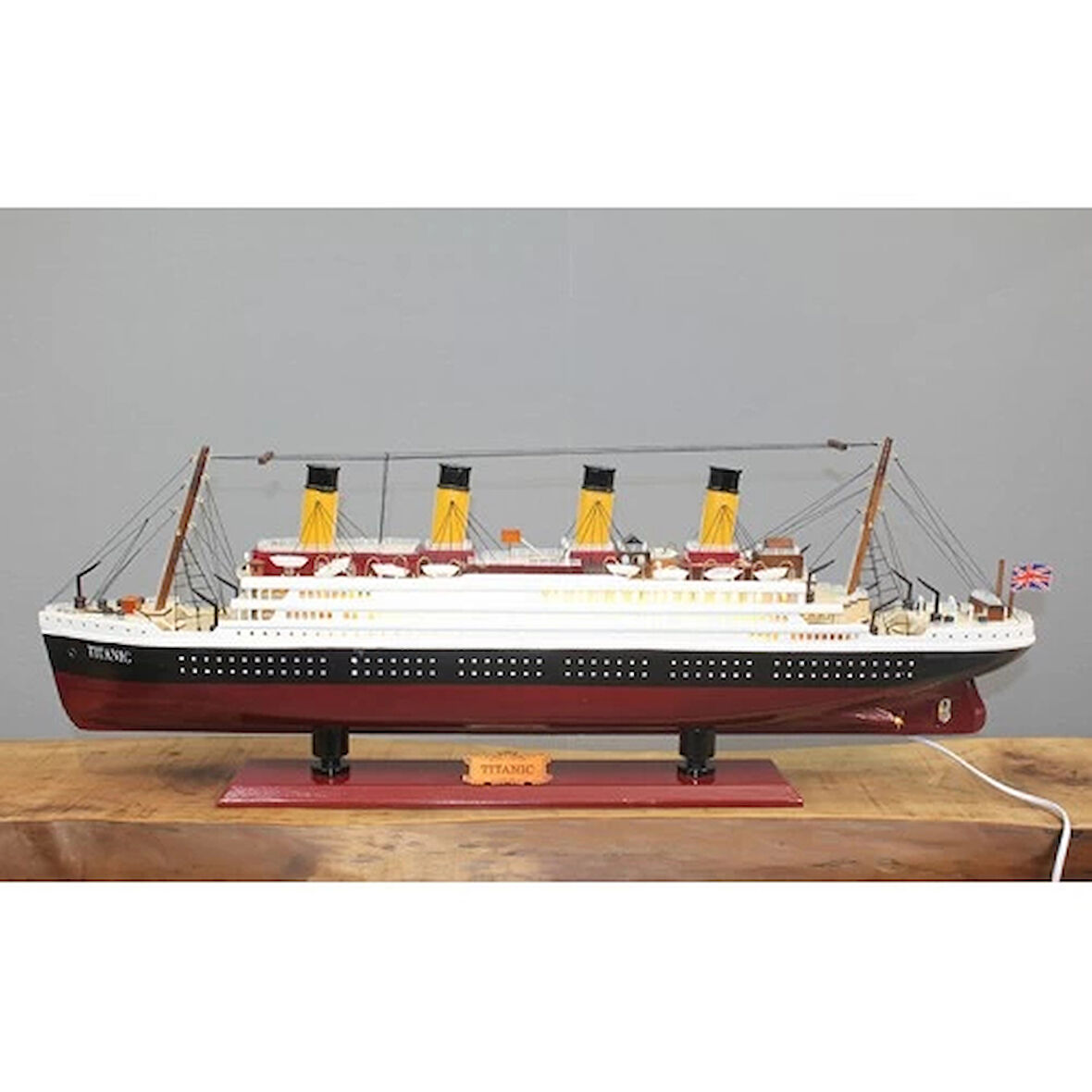 Ahşap Titanik Gemisi Ledli
