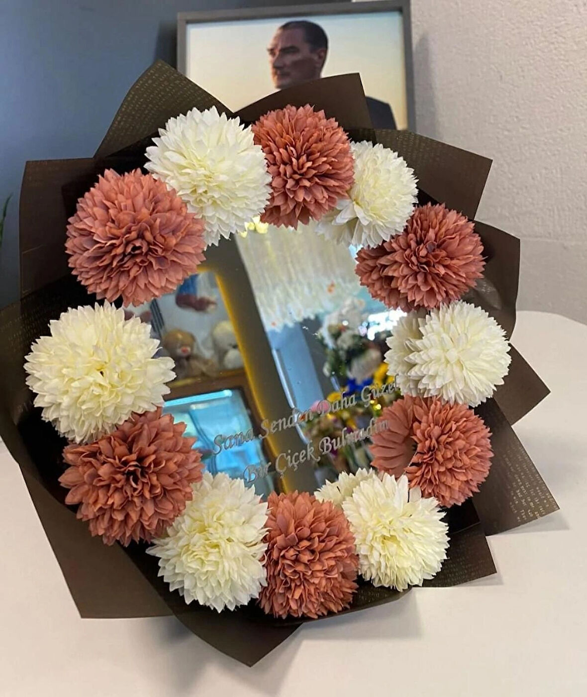 kasımpatı aynalı buket