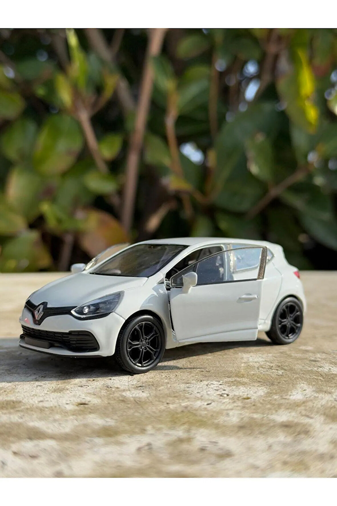 Renault Clio 4 Koleksiyon Metal Araba 12cm Lüks Araba Beyaz Oyuncak Araba Model Araba
