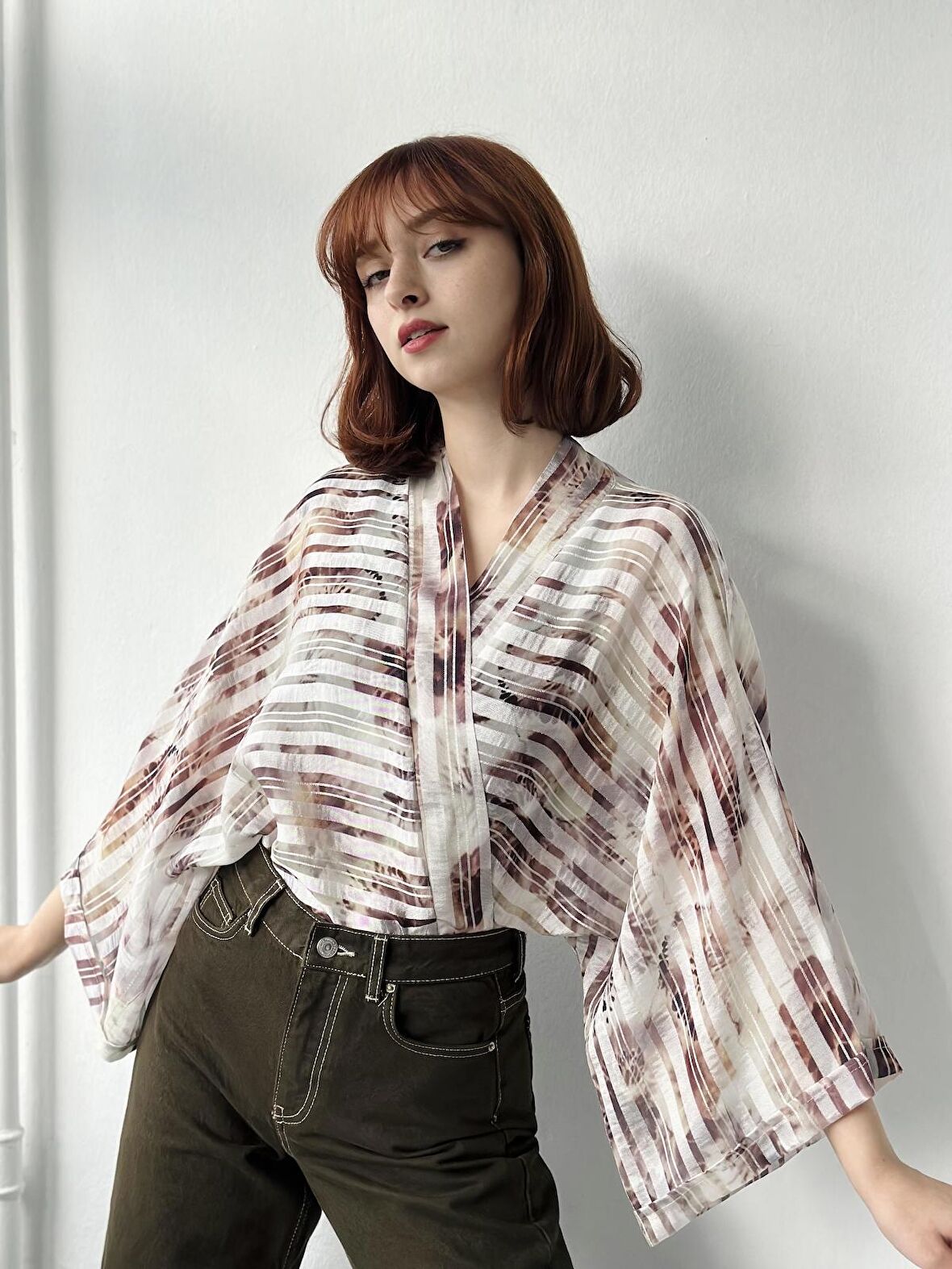 Retrobird Yarasa Standart Model Mini Kimono Kadın Krem