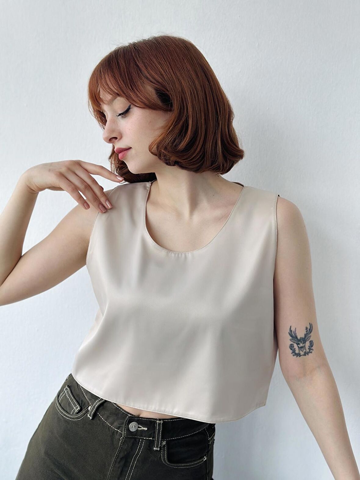 Retrobird Crop Basic Saten Atlet Bluz Kadın Krem