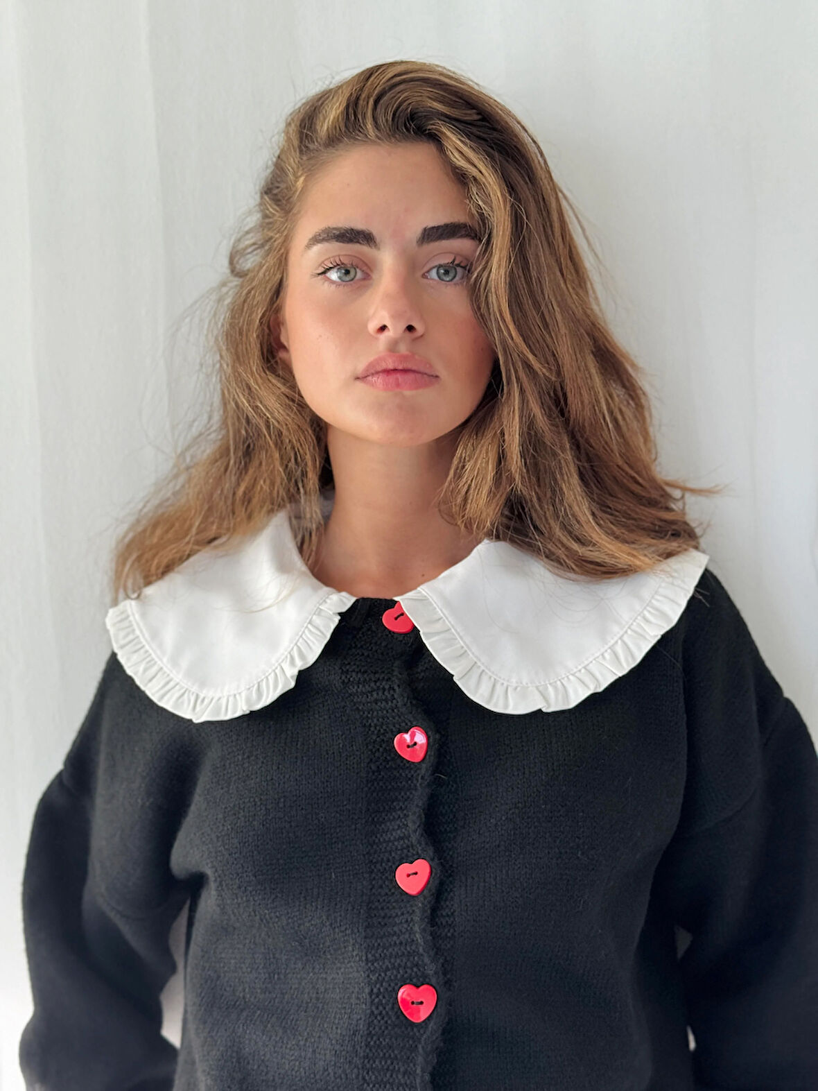 Retrobird Kısa Kalp Düğmeli Hırka Kadın Siyah