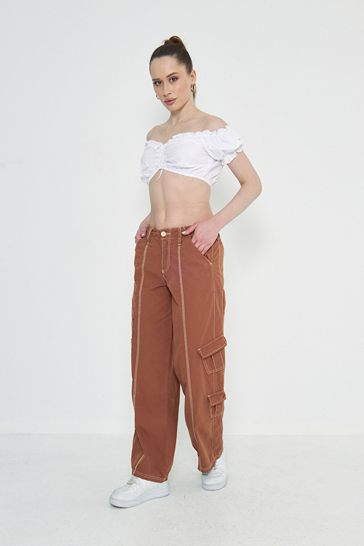 Camel Kargo Cepli Dikiş Detaylı Yüksek Bel Wide Leg Pantolon