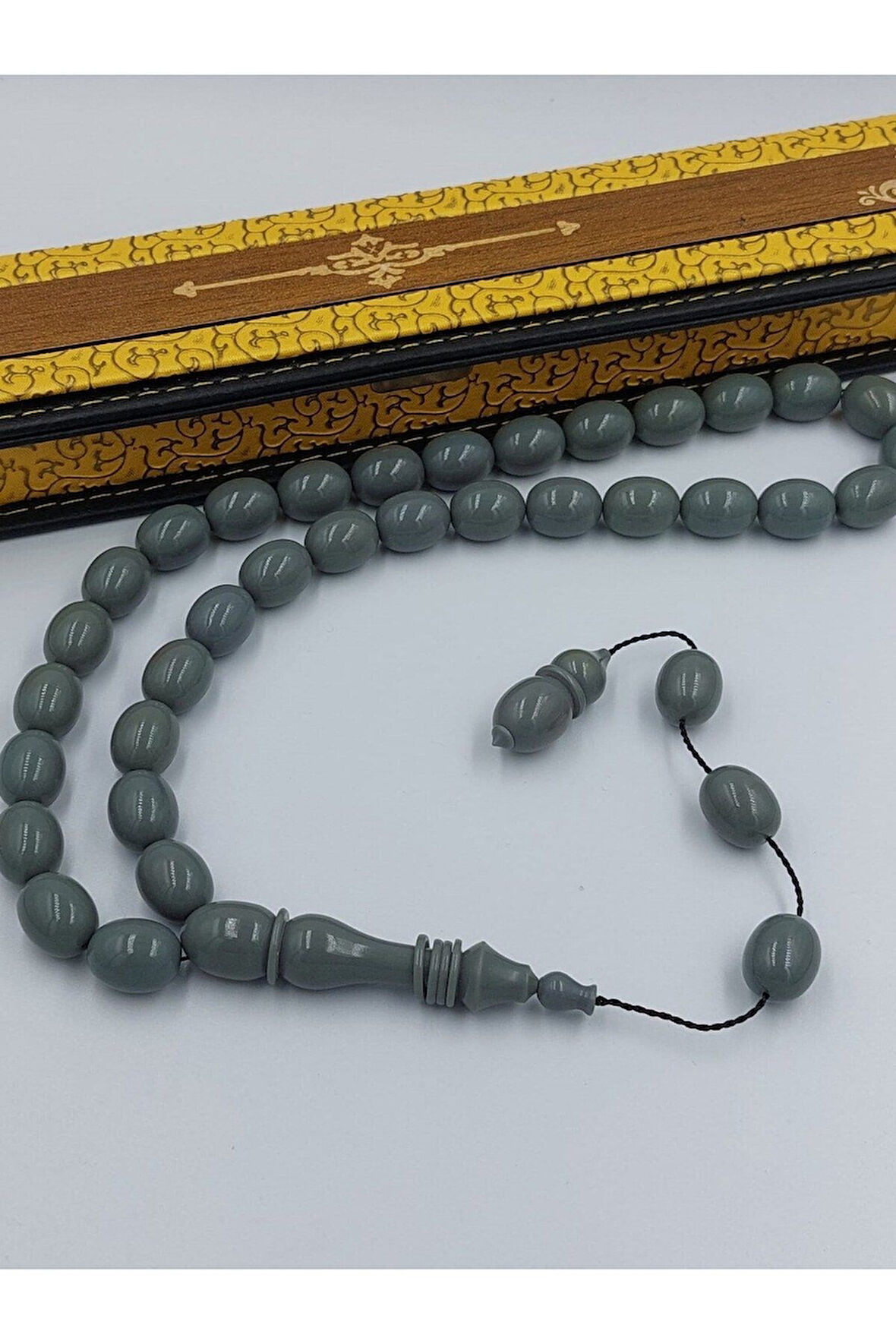Koyu Yeşil Badem Kesim Halkalı İmame Çubuk Kehribar Tespih