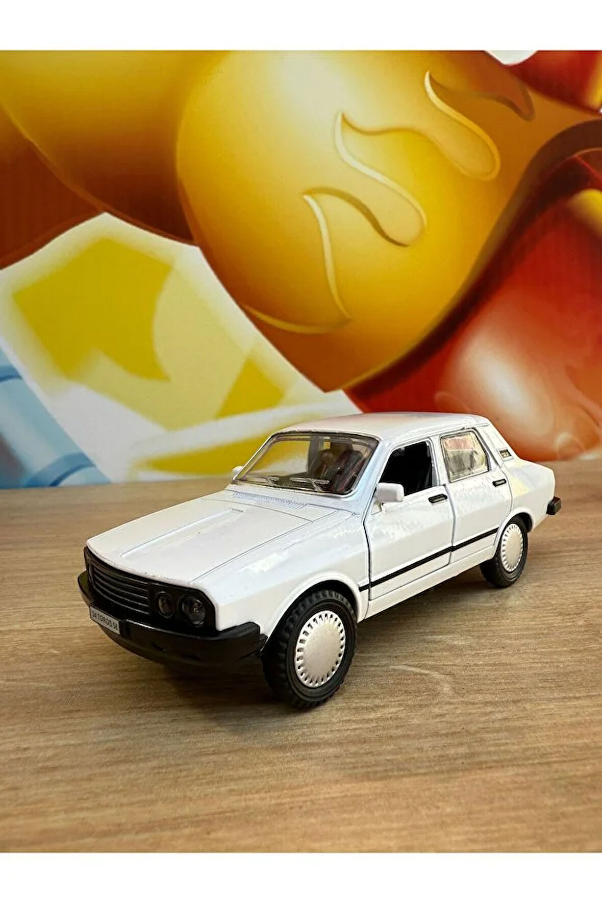 Çek Bırak Renault Toros 1/36 Ölçek 13cm Metal Araba Sesli Işıklı Toros Nostaljik Araba